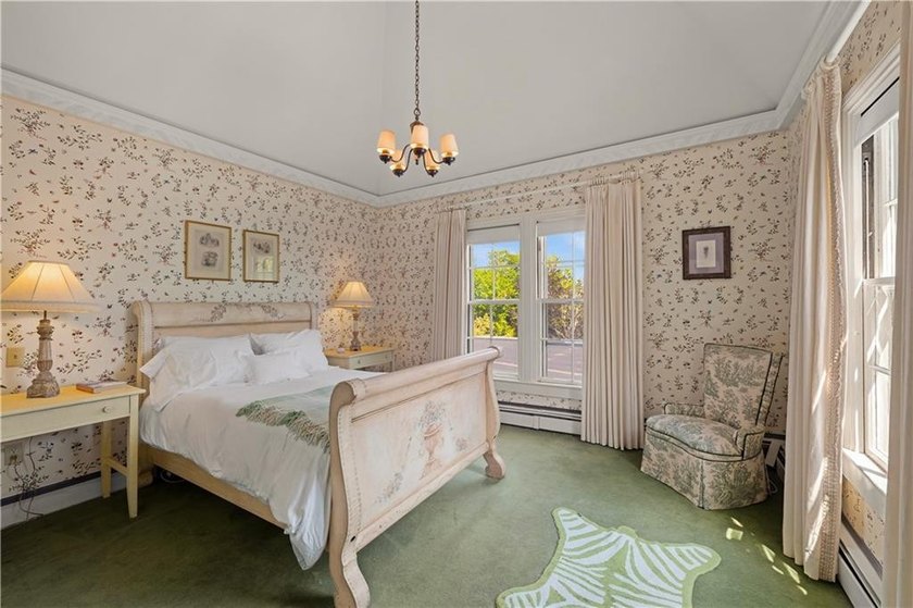 *Roselawn* is a landmark Gothic/Revival/Italian Villa estate - photo 31