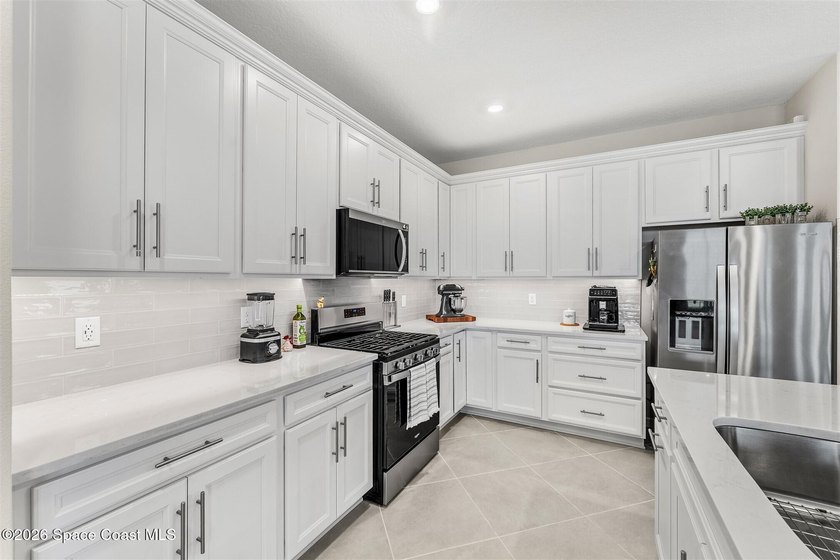 New Price! This 1-year-old pristine dream home in Del Webb at - photo 20