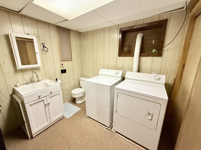 SELLER IS OFFERING A $5000.00 CREDIT INCENTIVE TOWARD BUYER - photo 15
