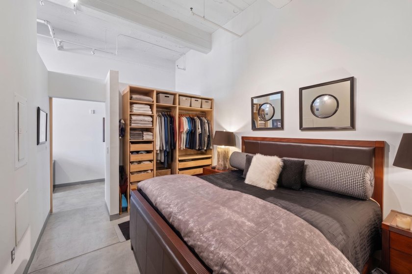 Live in the heart of the North Loop at Tower Lofts. This - photo 15