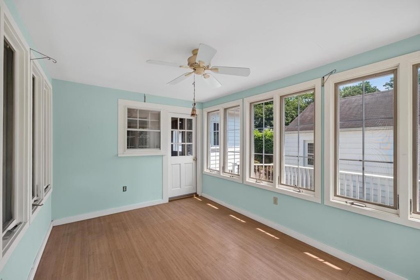 Charming Cape located in the desirable Stone Bridge area of - photo 15