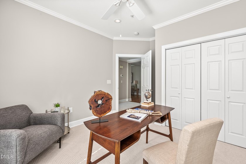 Fantastic opportunity to live within walking distance to - photo 36
