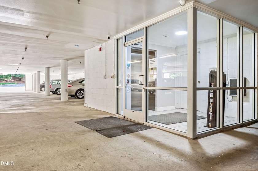 Fantastic opportunity to live within walking distance to - photo 39