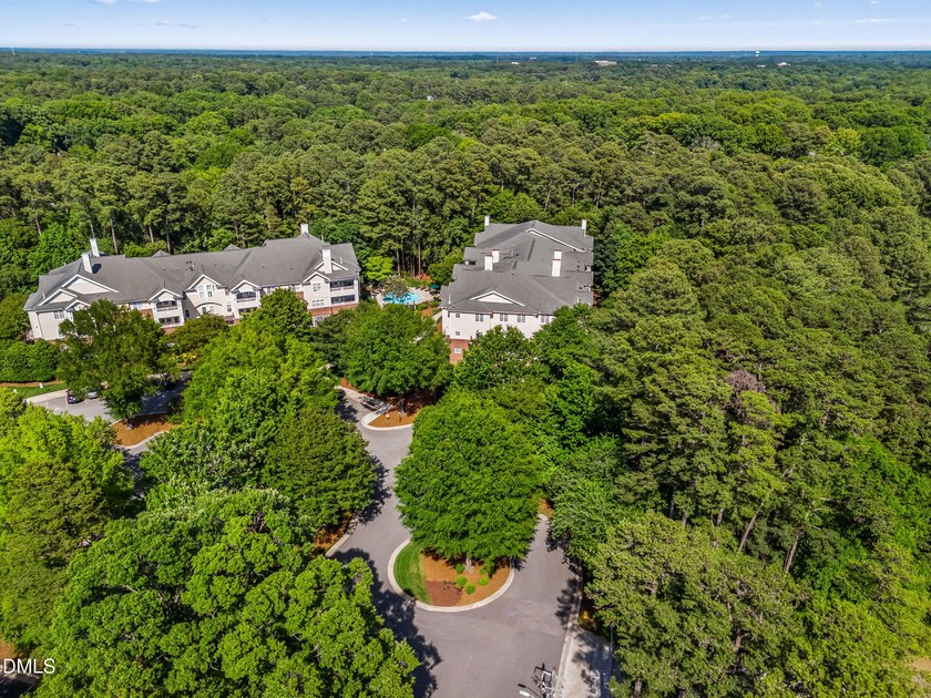 Fantastic opportunity to live within walking distance to - photo 49