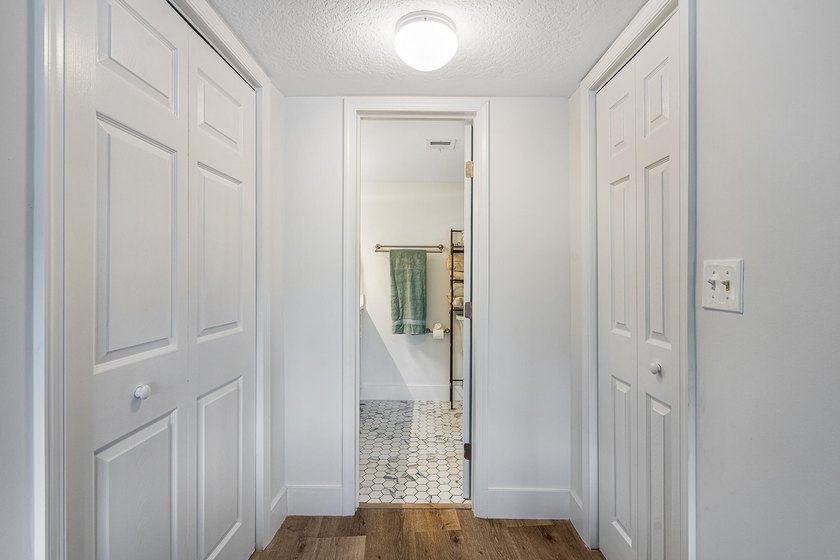 Enjoy breathtaking views of the Hillsboro River and natural - photo 14