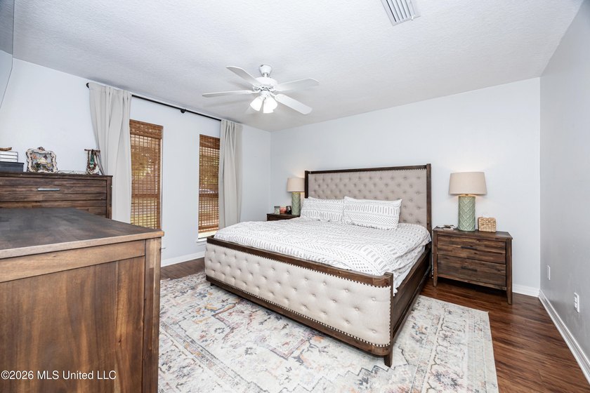 Beautifully maintained, move-in ready home situated on a - photo 24