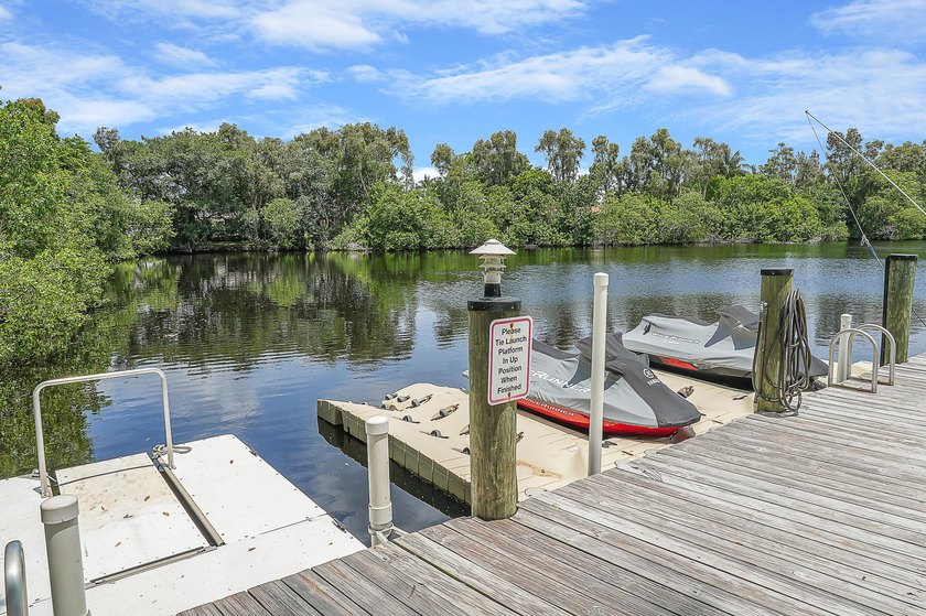 Enjoy breathtaking views of the Hillsboro River and natural - photo 26