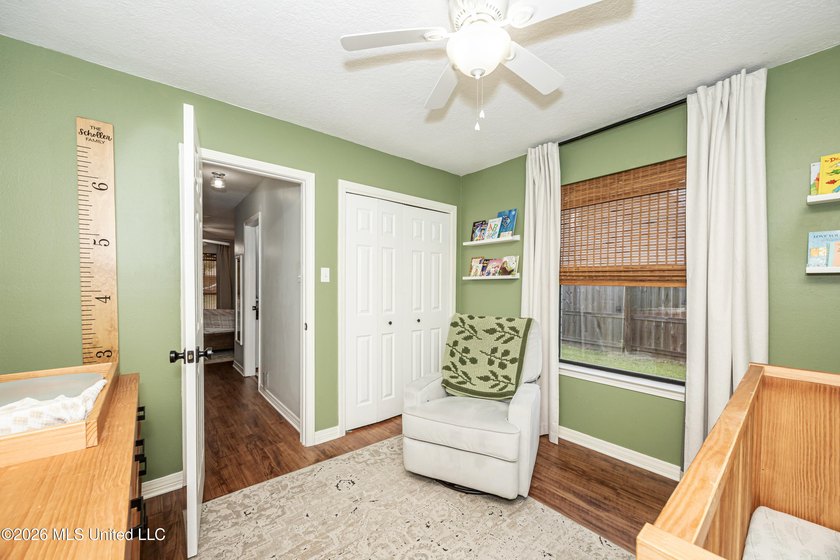 Beautifully maintained, move-in ready home situated on a - photo 29
