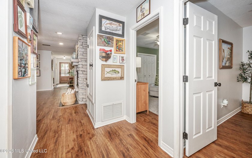 Beautifully maintained, move-in ready home situated on a - photo 38