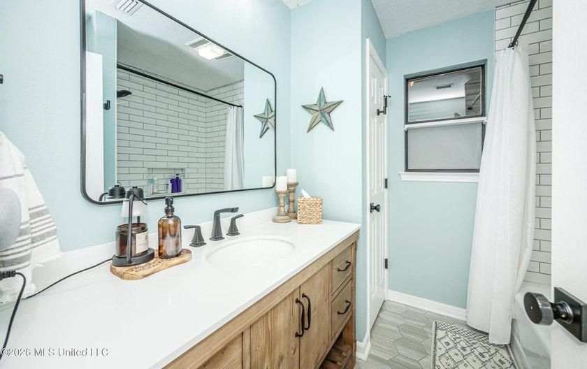 Beautifully maintained, move-in ready home situated on a - photo 39