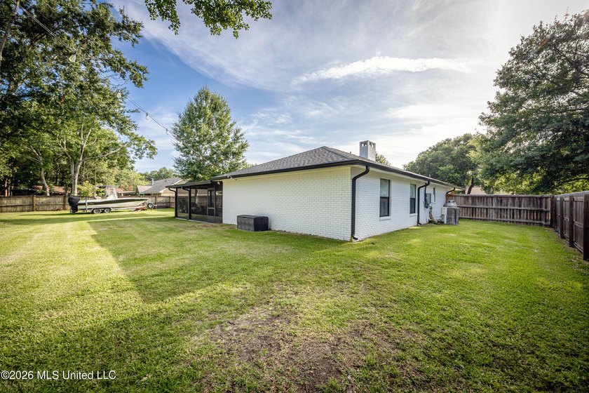 Beautifully maintained, move-in ready home situated on a - photo 50