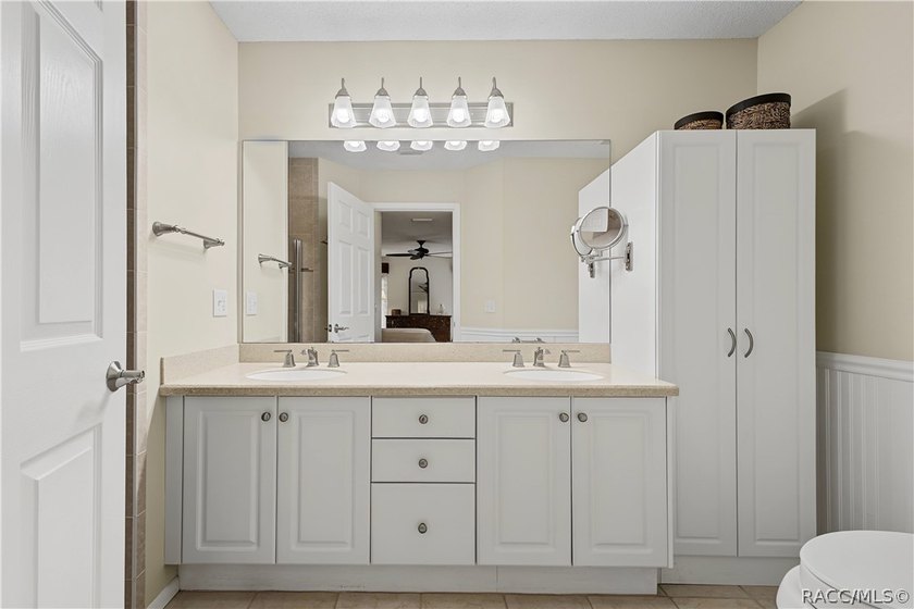 You'll love this beautifully maintained, furnished, 2-bedroom - photo 27