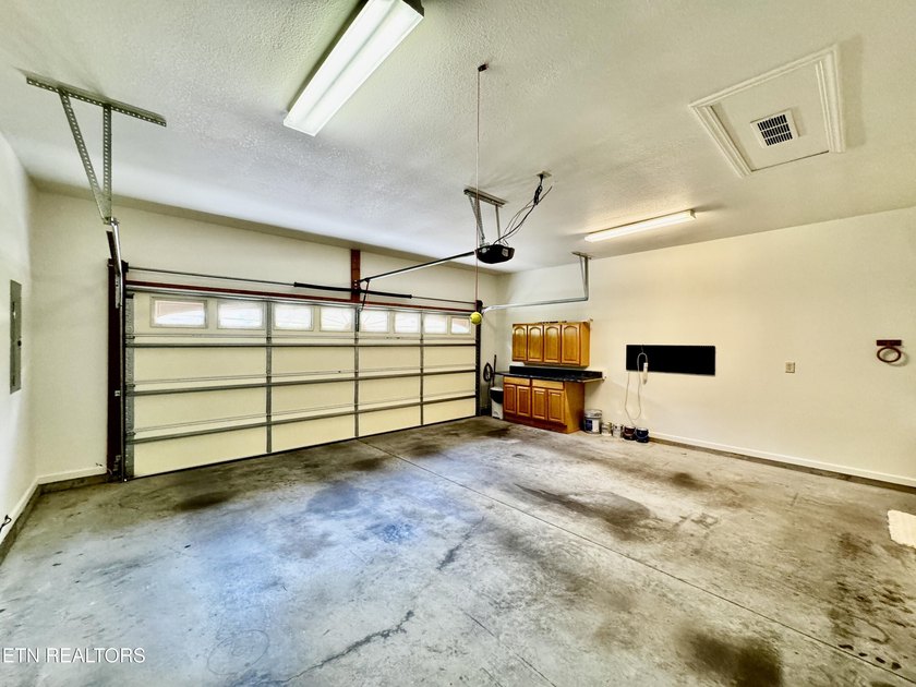 Single-Level Ranch Home with Full Unfinished Basement in - photo 31