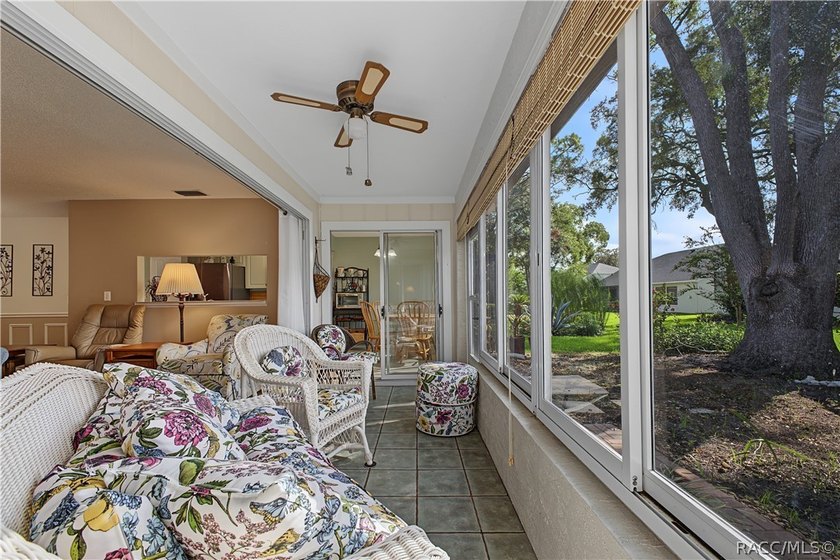 You'll love this beautifully maintained, furnished, 2-bedroom - photo 36