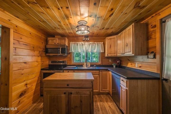 Check out this waterfront retreat with beautiful lake views and - photo 14