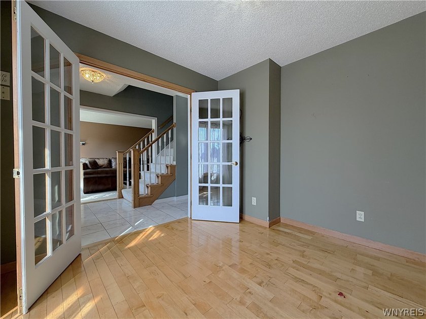 Located in a desirable neighborhood, this spacious home offers a - photo 12