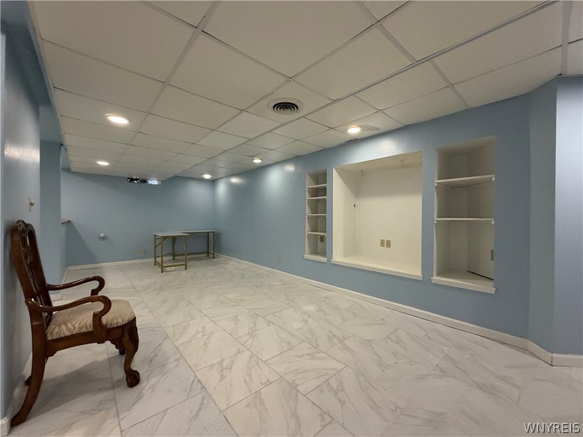 Located in a desirable neighborhood, this spacious home offers a - photo 31