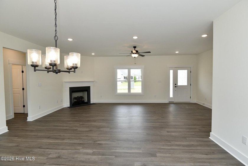 Builder is offering $5,000 toward buyer closing costs. There is - photo 7