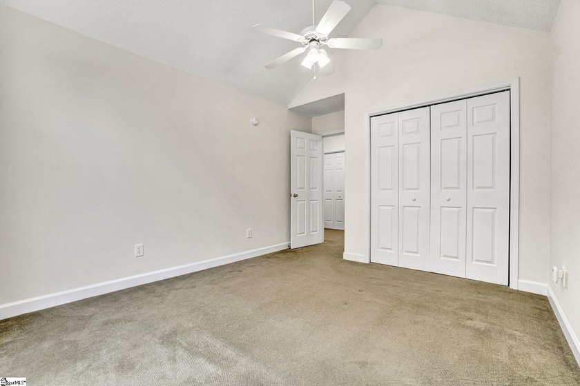 Contact Lisa Murray. Welcome home to this beautifully maintained - photo 26