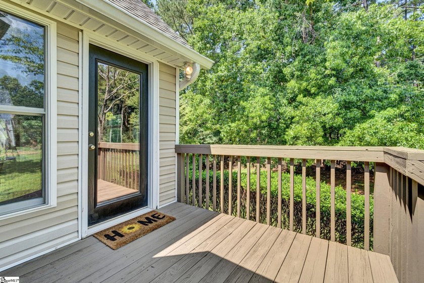 Contact Lisa Murray. Welcome home to this beautifully maintained - photo 39