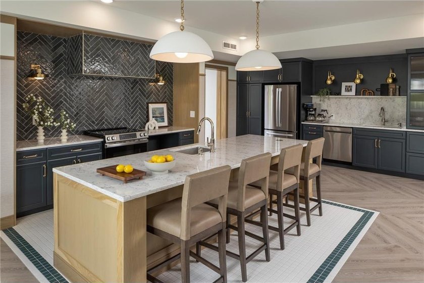 Welcome to easy, maintenance-free living at The American - photo 5