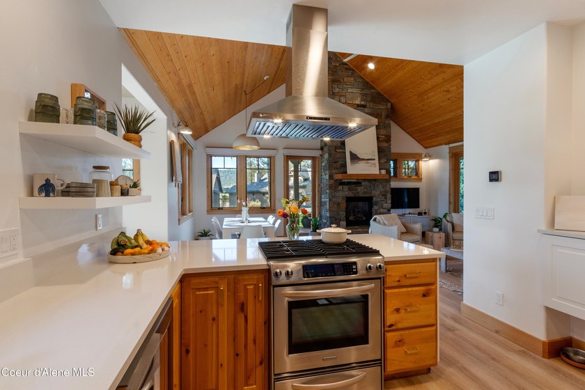 Come fall in love with this turn-key gem in one of Dover's most - photo 8