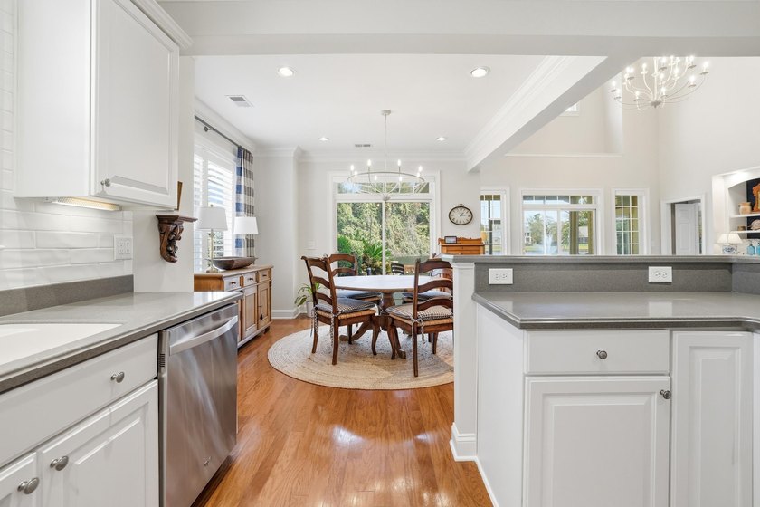 One of the most private settings in Huntington Lake Villas - - photo 18