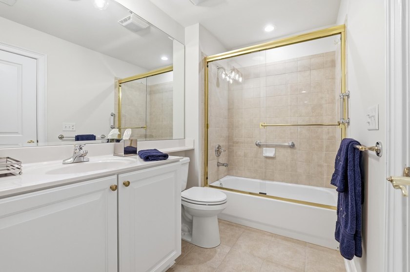 One of the most private settings in Huntington Lake Villas - - photo 48