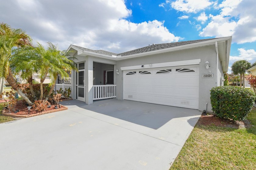 Beautiful Home in Isle Of San Marino at Kings Isle (55+ - photo 4