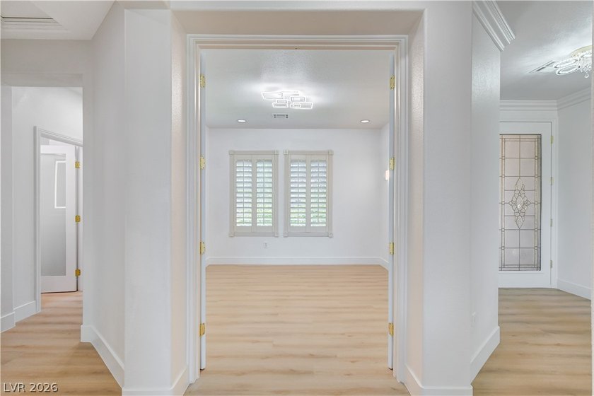 Welcome to this beautifully upgraded, energy-efficient - photo 11