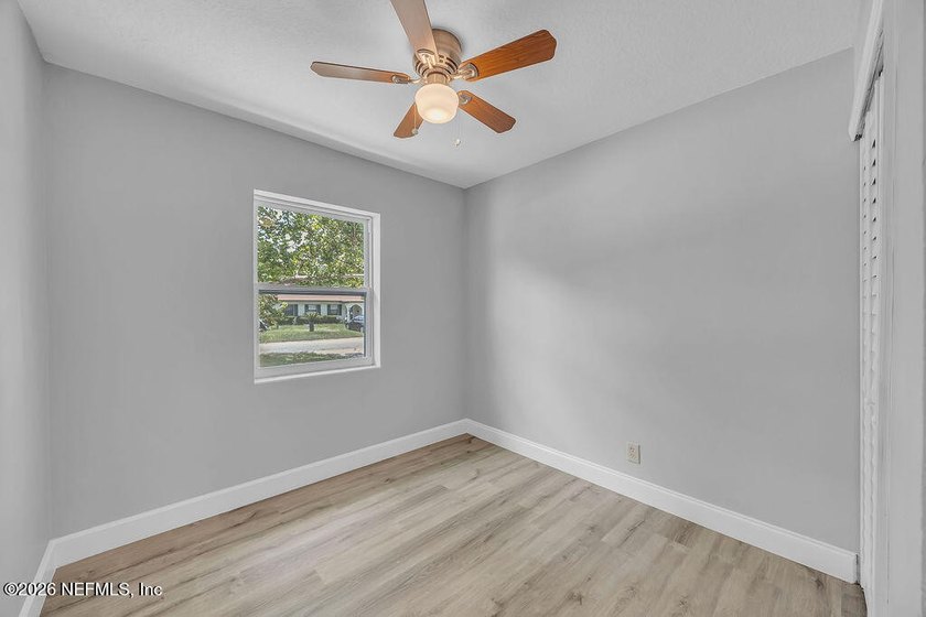Move-in ready pool home in a prime Jacksonville location! Just - photo 11