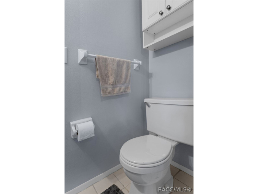Move-in ready and full of charm, this well-maintained 2-bedroom - photo 20