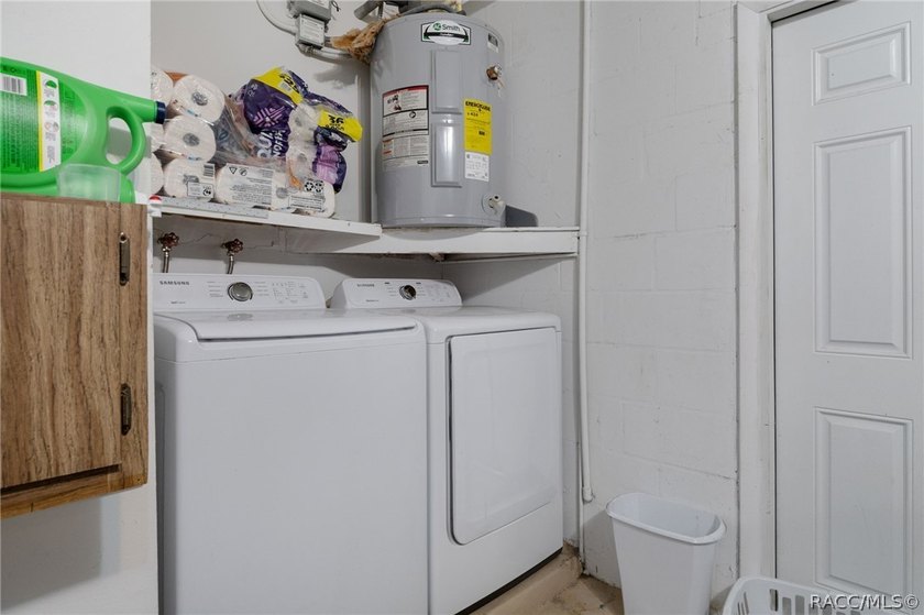 Move-in ready and full of charm, this well-maintained 2-bedroom - photo 21