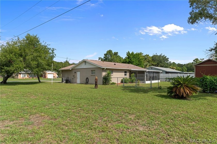 Move-in ready and full of charm, this well-maintained 2-bedroom - photo 30