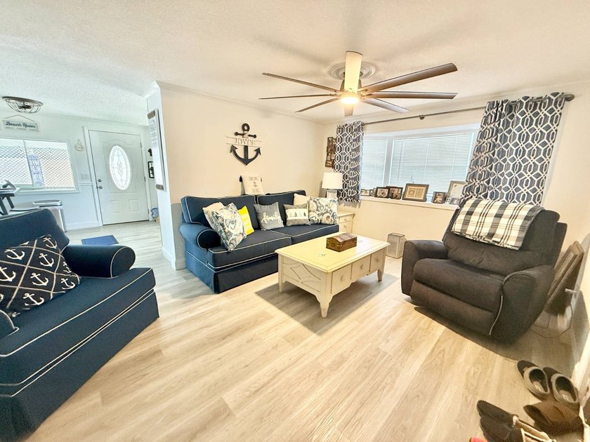 Welcome to your dream home in the highly sought-after 55+ - photo 20