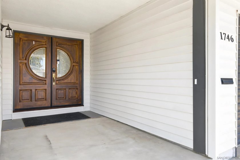 Welcome to this beautifully renovated 4-bedroom, 2-bath home - photo 22