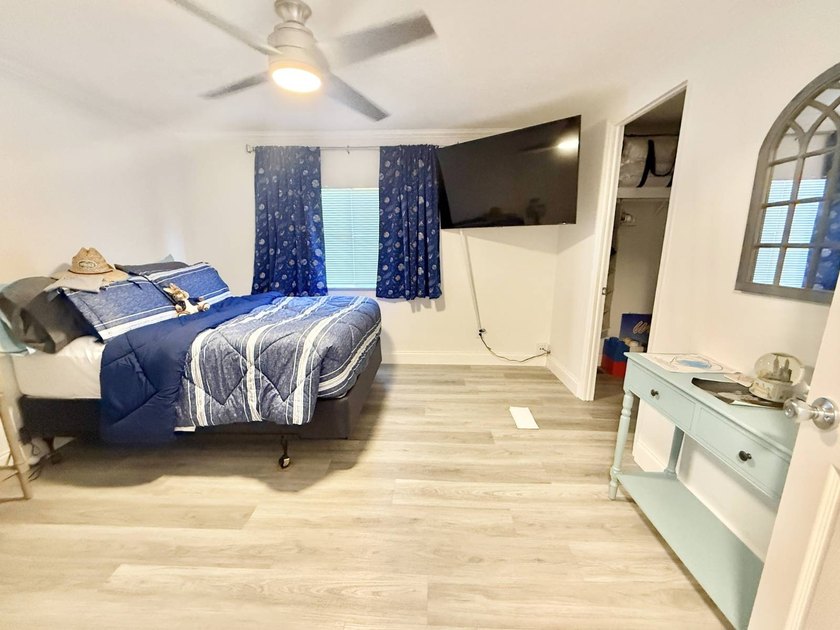 Welcome to your dream home in the highly sought-after 55+ - photo 39