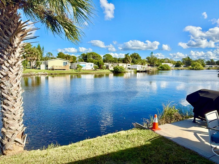 Welcome to your dream home in the highly sought-after 55+ - photo 43