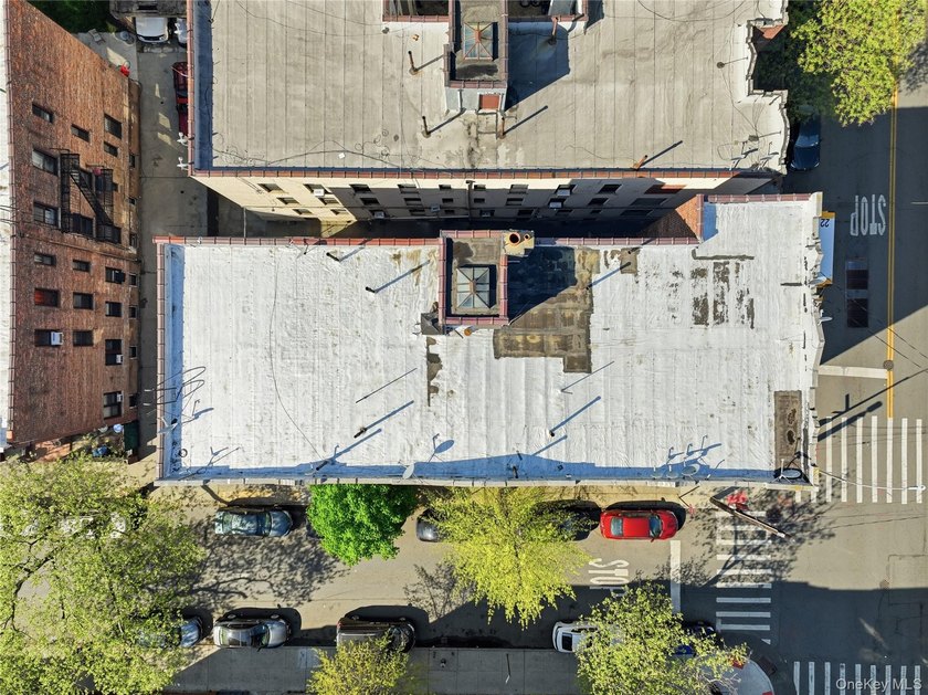 Introducing this 4 story, 16 unit rent stabilized property - photo 14