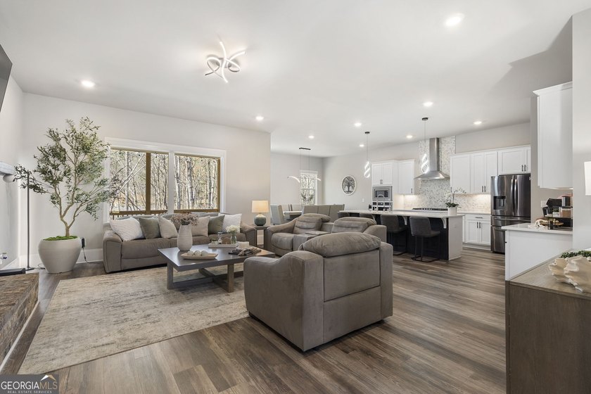 MINUTES AWAY FROM LAKE LANIER. Welcome to 1880 Grand Lanier - photo 5