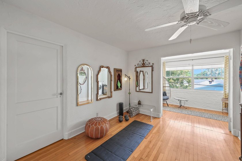 Rare opportunity to own a piece of Lake Worth Beach history in - photo 20