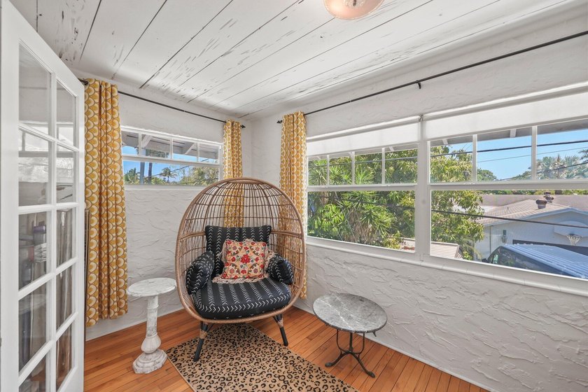 Rare opportunity to own a piece of Lake Worth Beach history in - photo 23