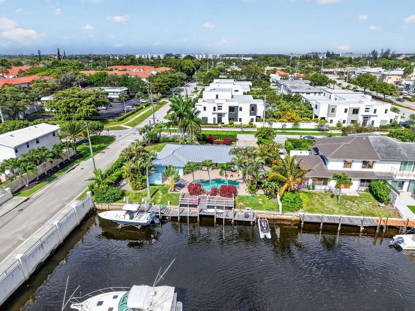 Welcome Home to this boater's paradise. Live the Florida life in - photo 53
