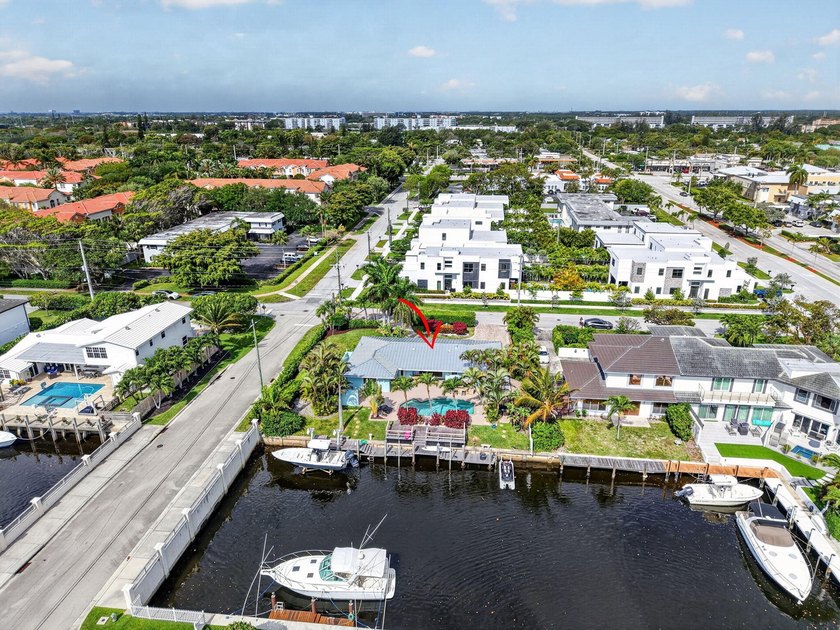 Welcome Home to this boater's paradise. Live the Florida life in - photo 54