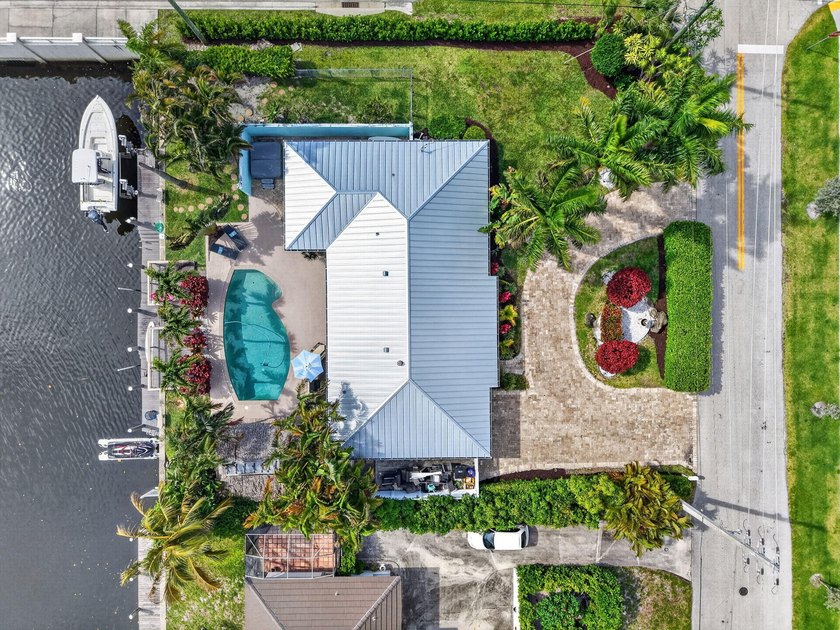 Welcome Home to this boater's paradise. Live the Florida life in - photo 60
