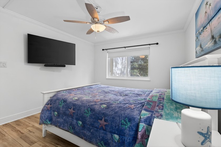 Rare opportunity to own a 3rd-floor end unit in the gated - photo 20