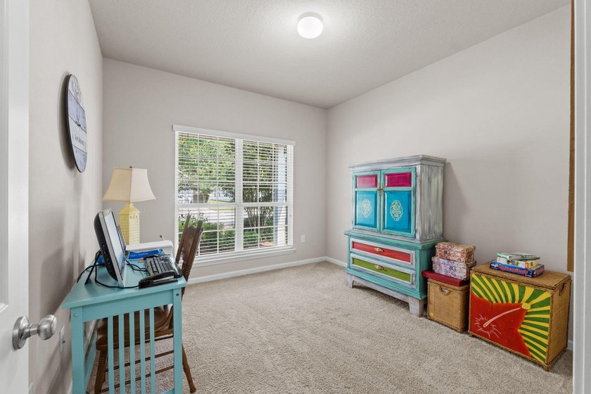 What a buy! Affordably priced to sell. This home has so much to - photo 23