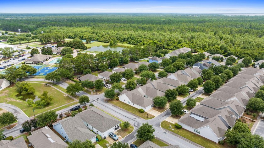 What a buy! Affordably priced to sell. This home has so much to - photo 32