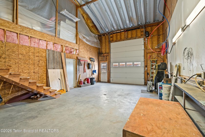 Located in the town of Dubois, this versatile live/work property - photo 38