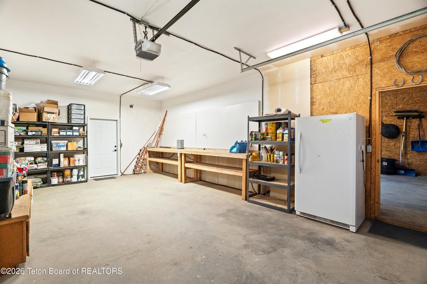 Located in the town of Dubois, this versatile live/work property - photo 39